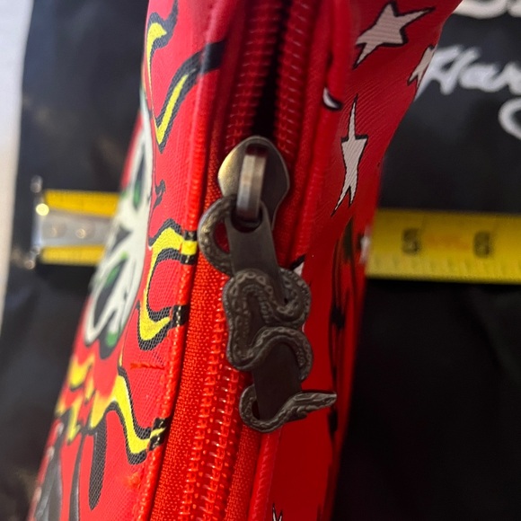 Ed Hardy Red and White Star Shoulder Bag - Picture 7 of 12